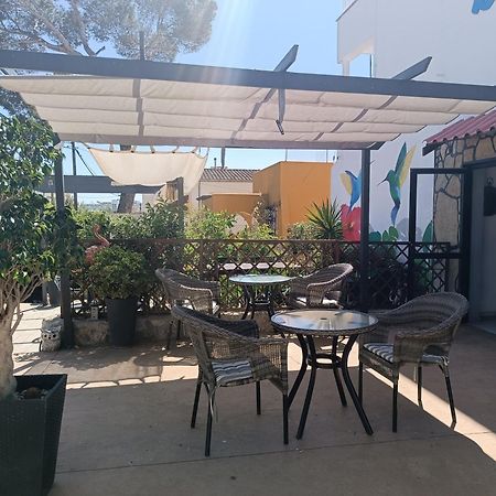 Hostal Belgica Palma Nova  Bagian luar foto