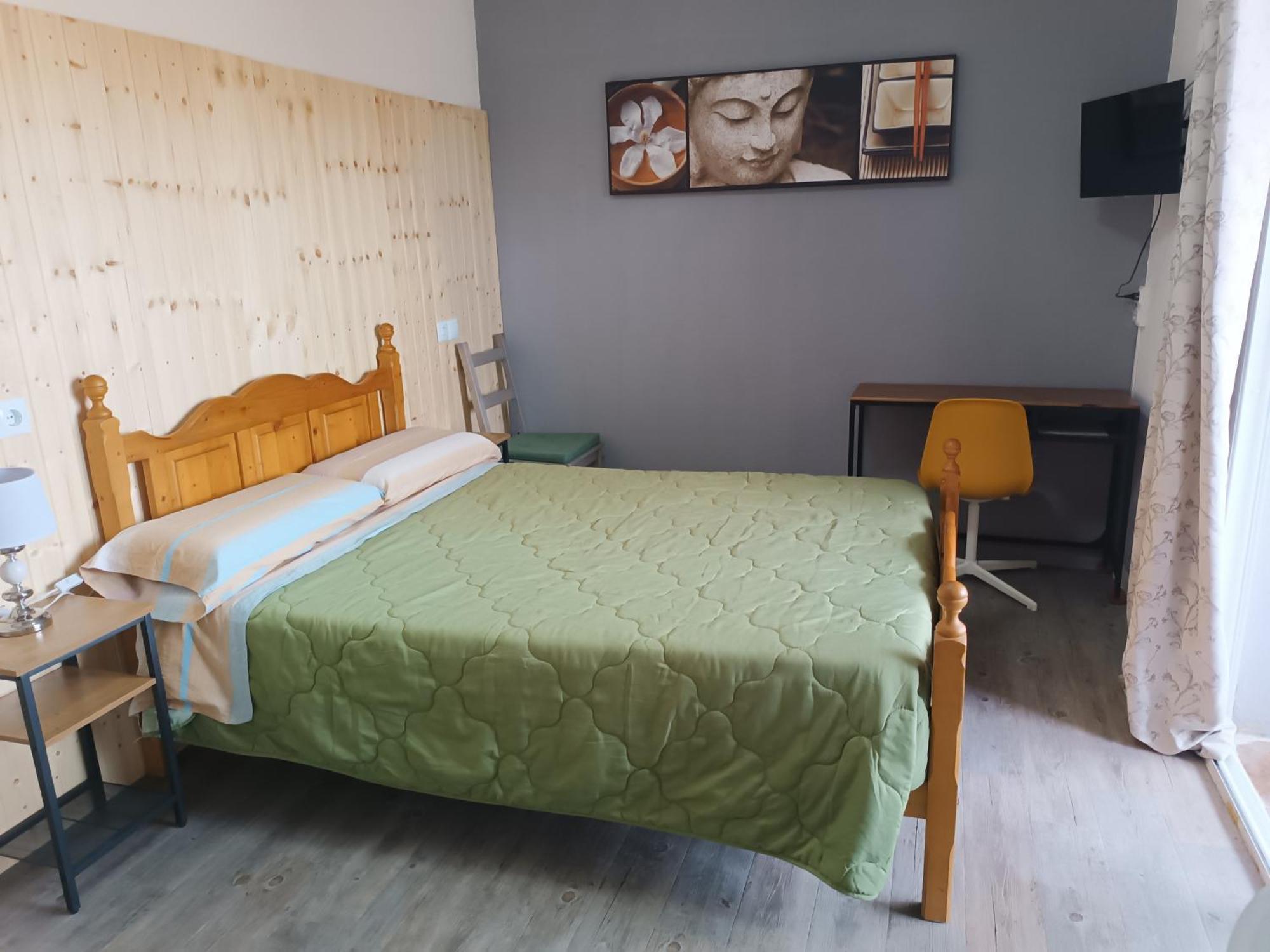 Hostal Belgica Palma Nova  Bagian luar foto