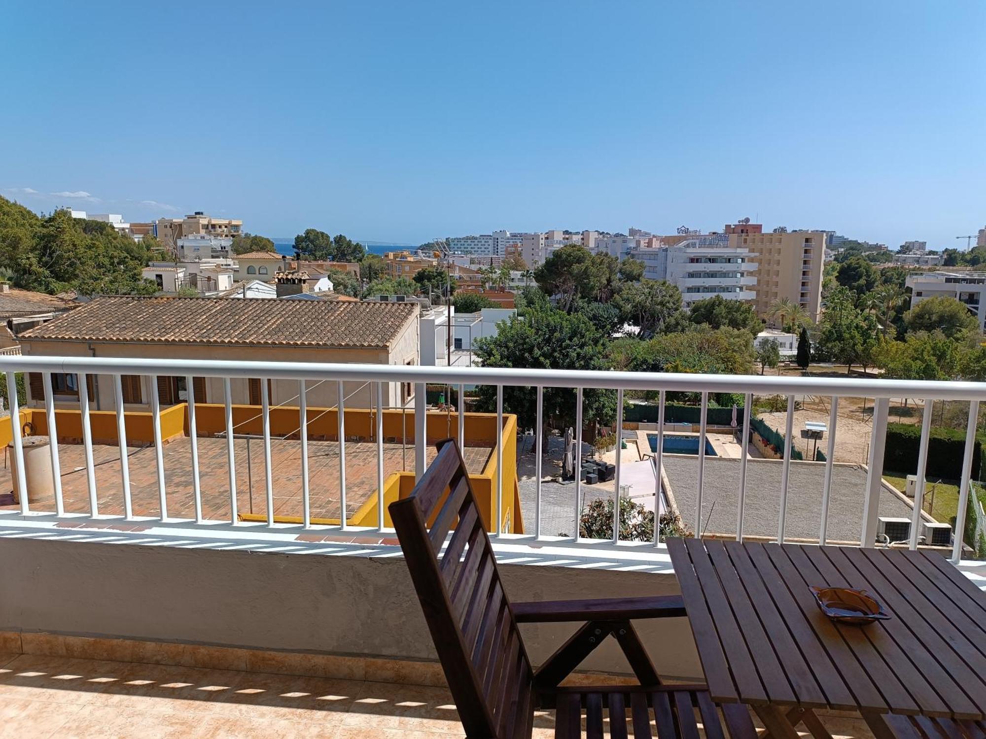 Hostal Belgica Palma Nova  Bagian luar foto
