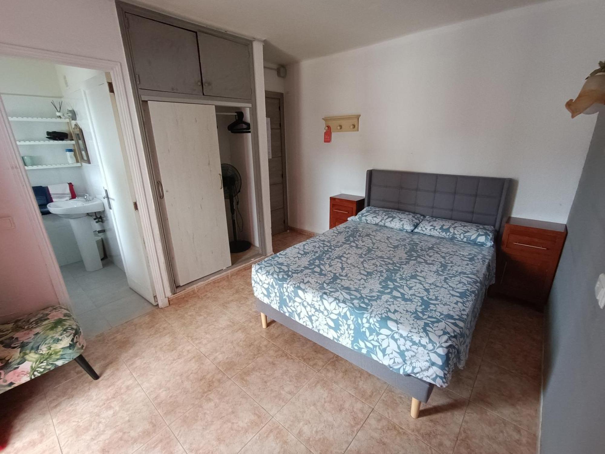 Hostal Belgica Palma Nova  Ruang foto