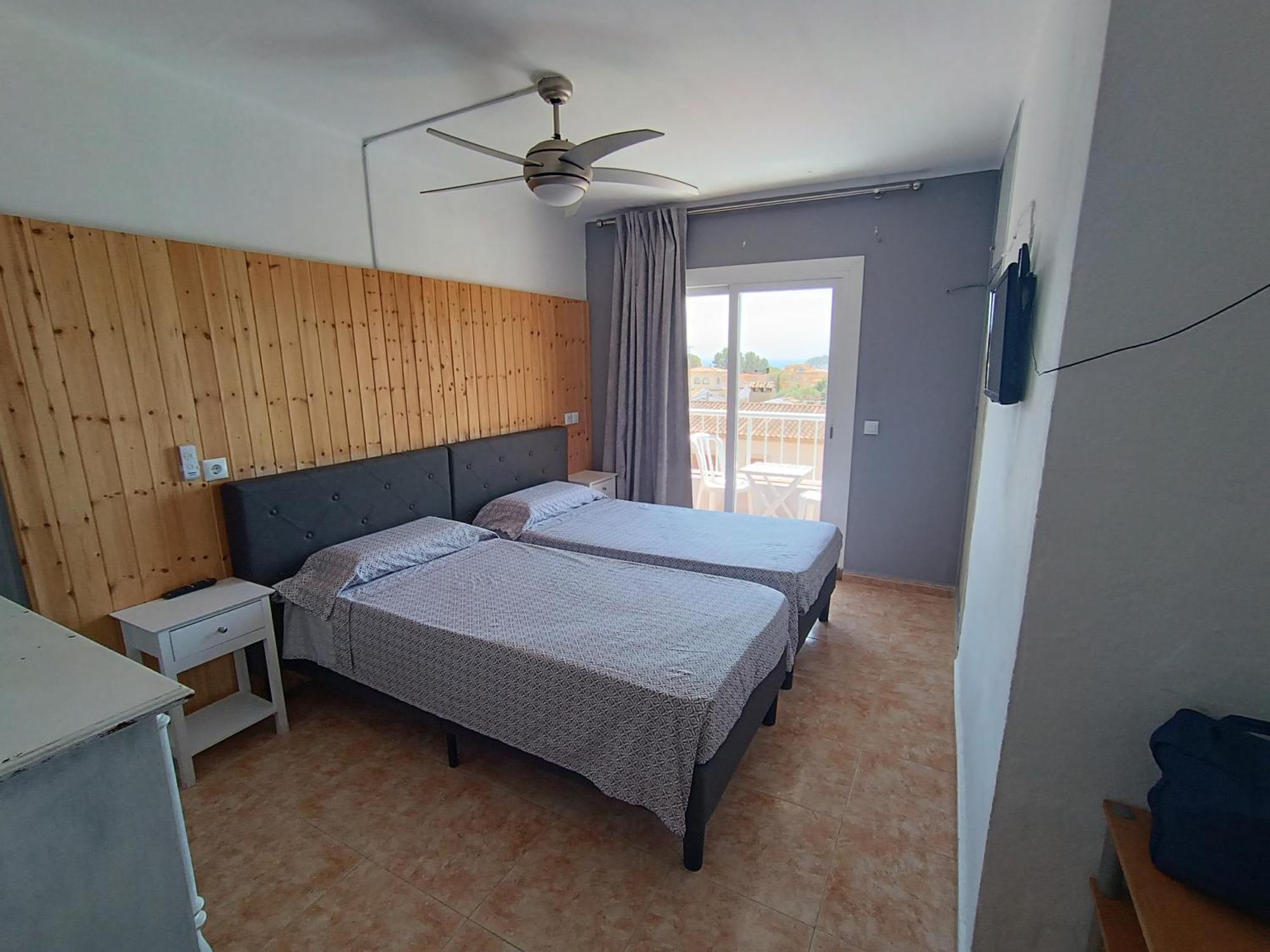 Hostal Belgica Palma Nova  Ruang foto