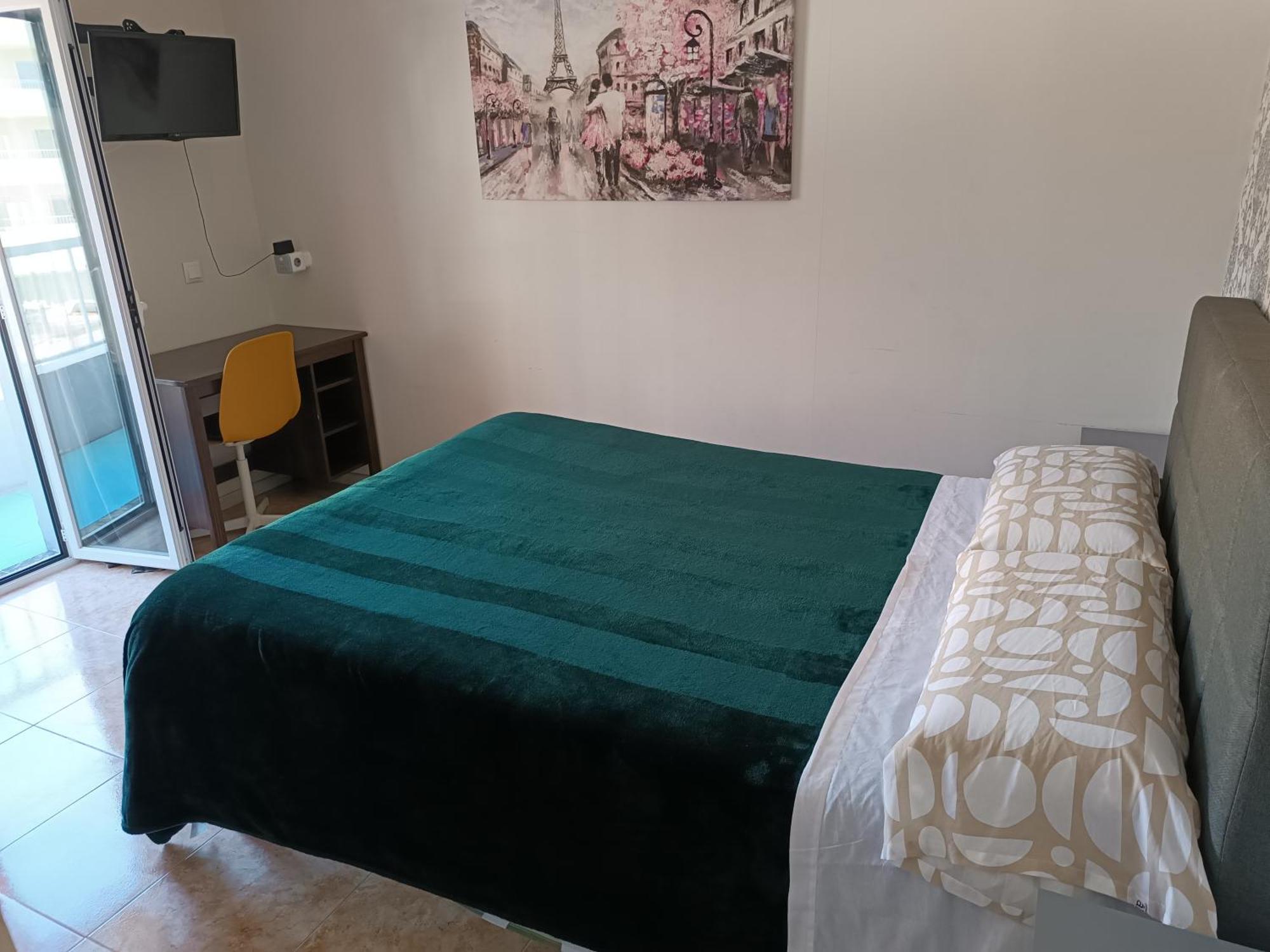 Hostal Belgica Palma Nova  Bagian luar foto